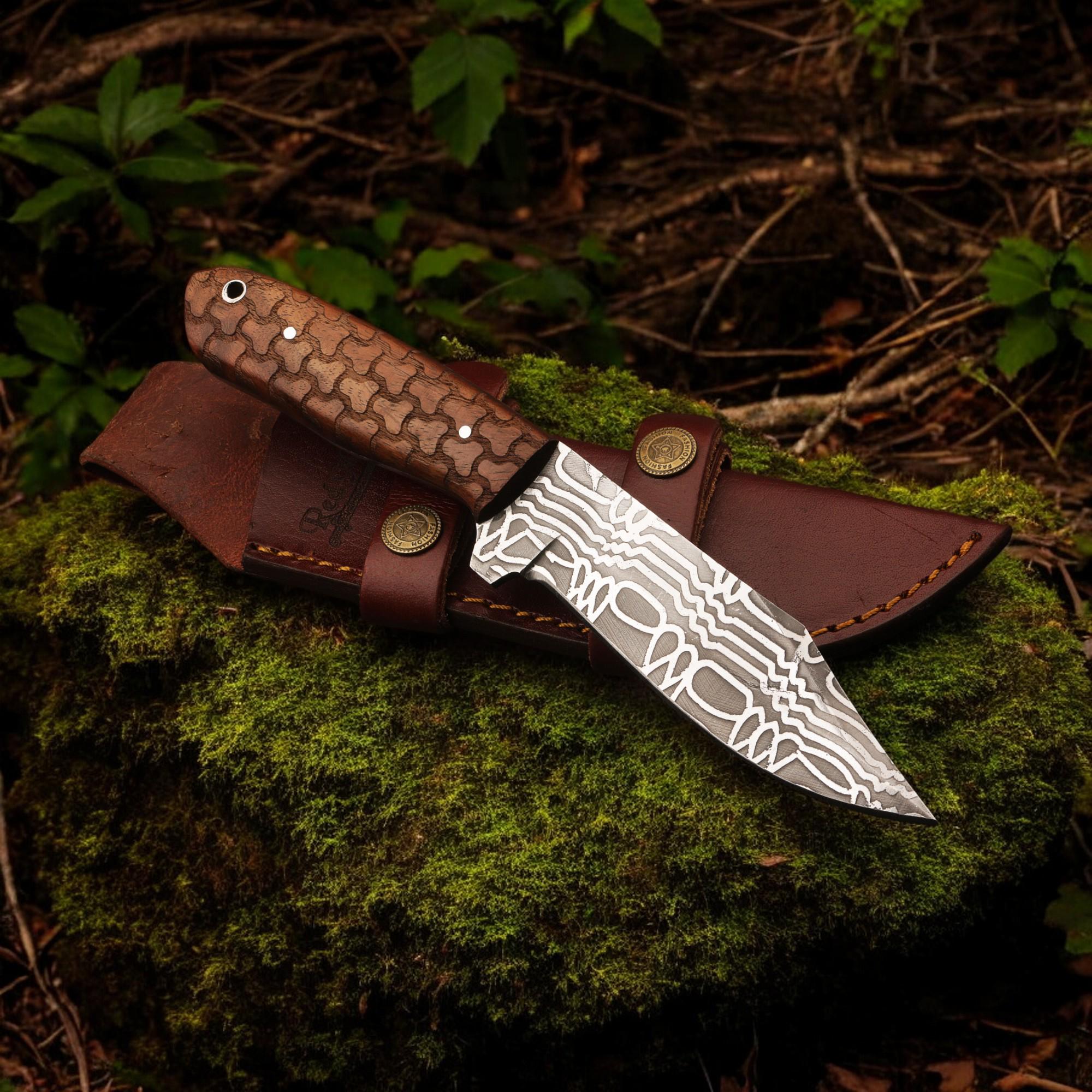 Handmade 9" Damascus Hunting Knife Rosewood Handle Outdoor Bushcraft Camping Fishing Knives Stainless Steel Blade Kitchen Cutlery Gift Craft