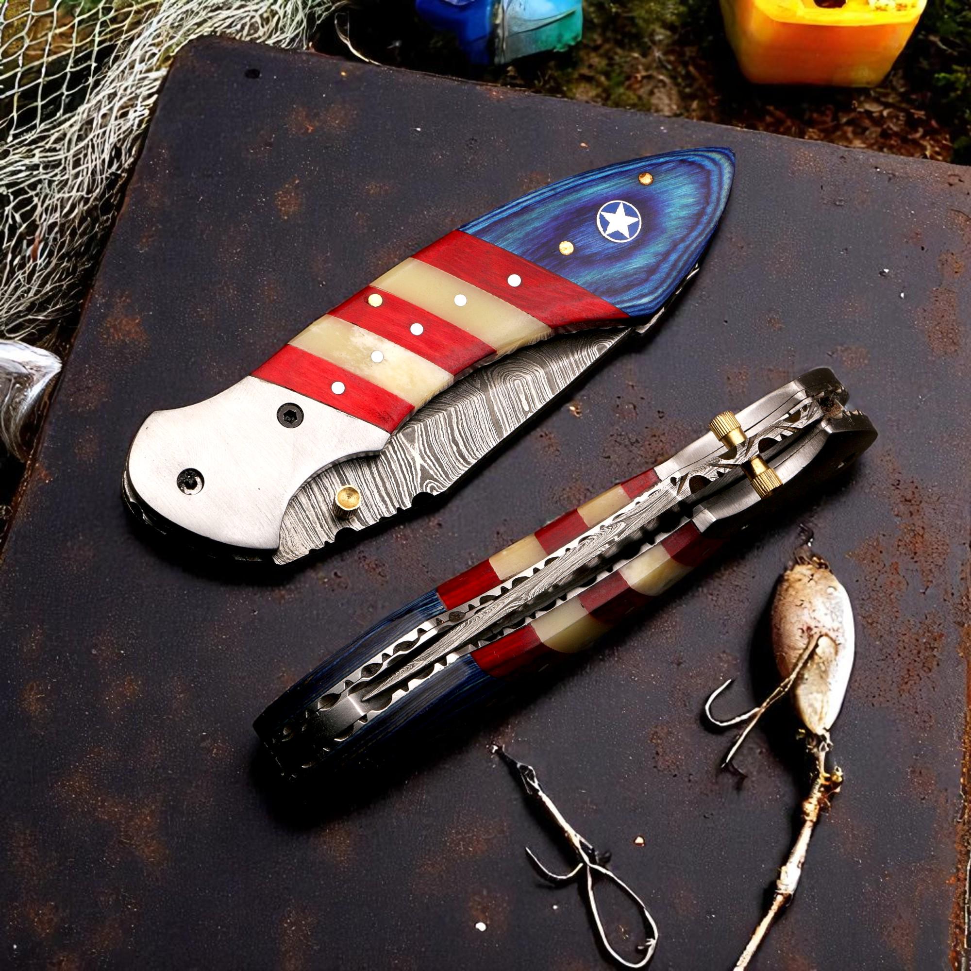 Handcraft Damascus Folding 8.5" Pocket Knife American USA Flag Camel Bone PakkaWood Handle Leather Sheath Hunting Bushcraft EDC Knives Gift