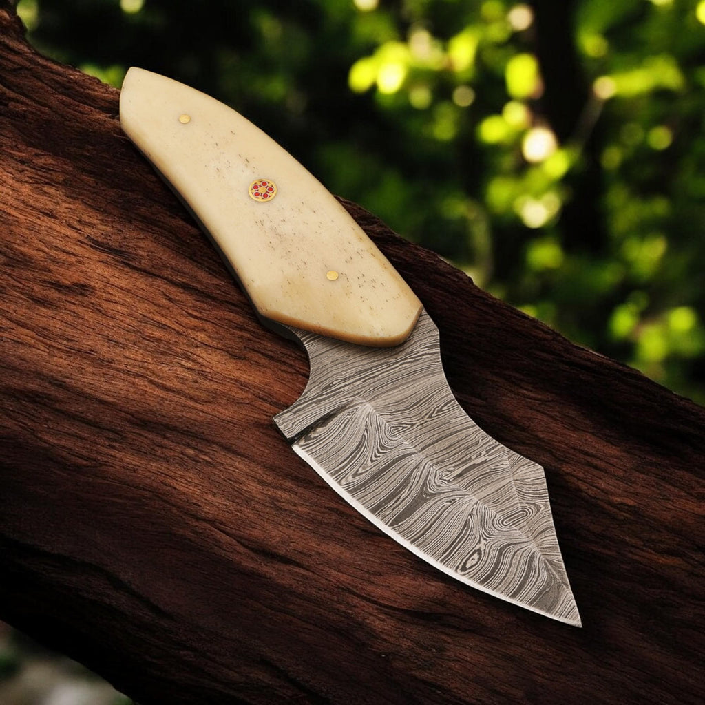 Handmade Damascus Steel Skinner EDC Knife 7 Camel Bone Handle Outdoor Camping Hunting Bushcraft Gift Kitchen Knives Cutlery Gift Chef Craft