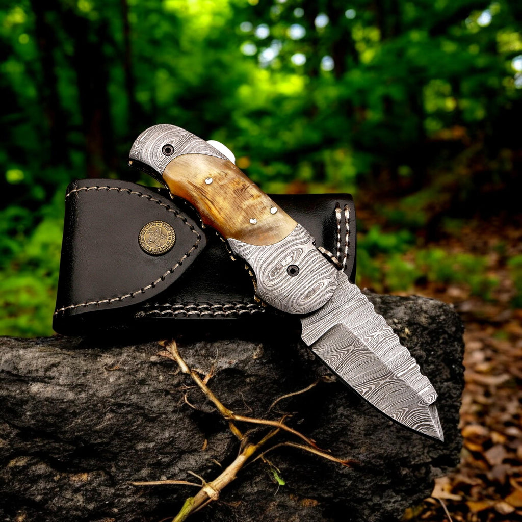 HandCraft Damascus Folding 7" Pocket Knife Lamb Horn Handle Leather Sheath Hunting Skinner Camping Fishing Outdoor Bushcraft EDC Knives Gift