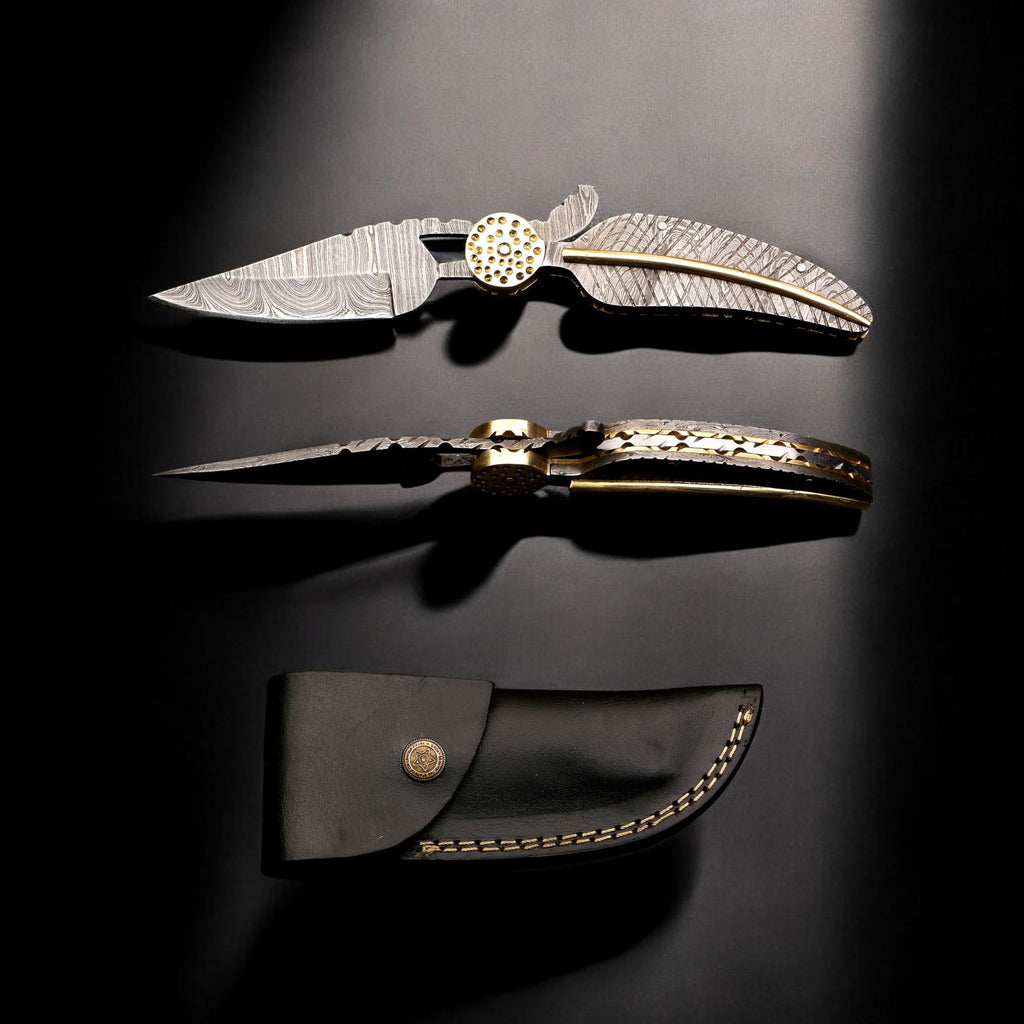 HandCraft Damascus Steel Folding 9" Pocket Knife Damascus Handle Brass Bolster Ultra Sharp Edge EDC Hunting Bushcraft Knives Camping Outdoor