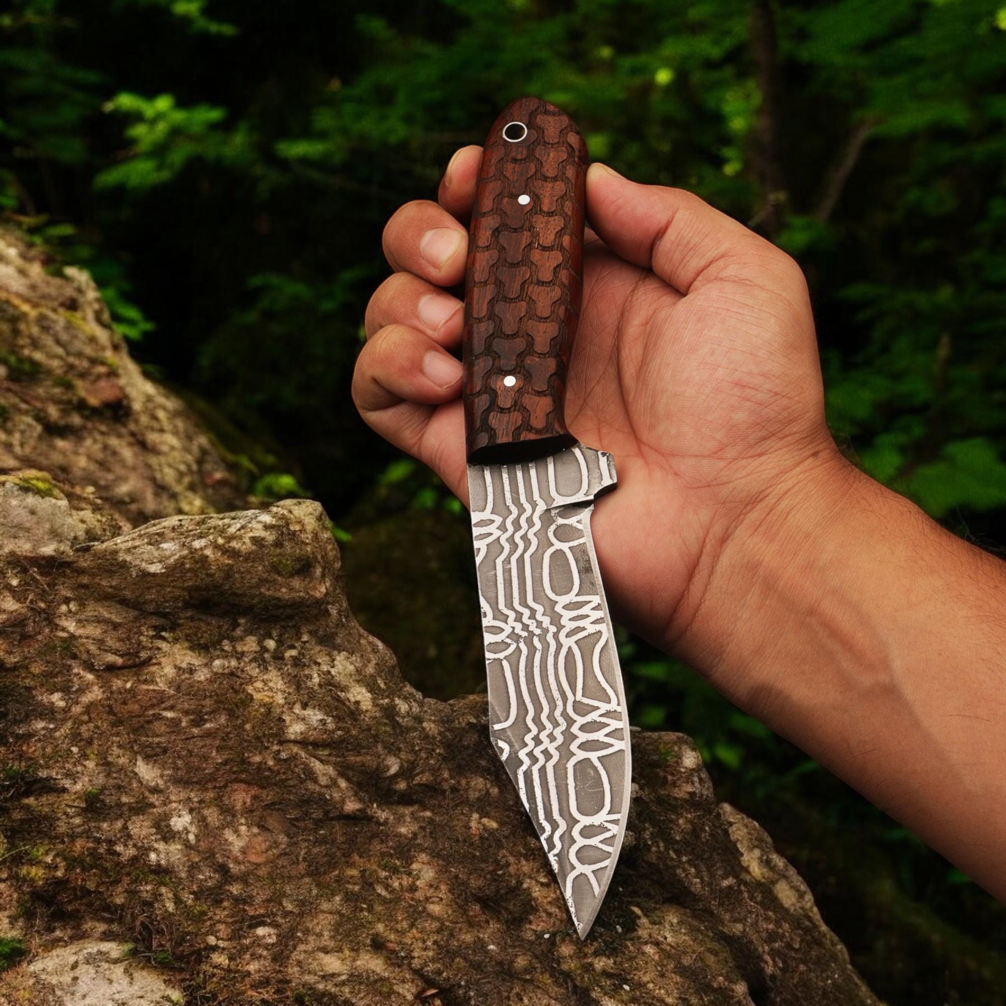 Handmade 9" Damascus Hunting Knife Rosewood Handle Outdoor Bushcraft Camping Fishing Knives Stainless Steel Blade Kitchen Cutlery Gift Craft